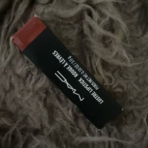 MAC “Good Form” lipstick. Nicki Minaj. New in box